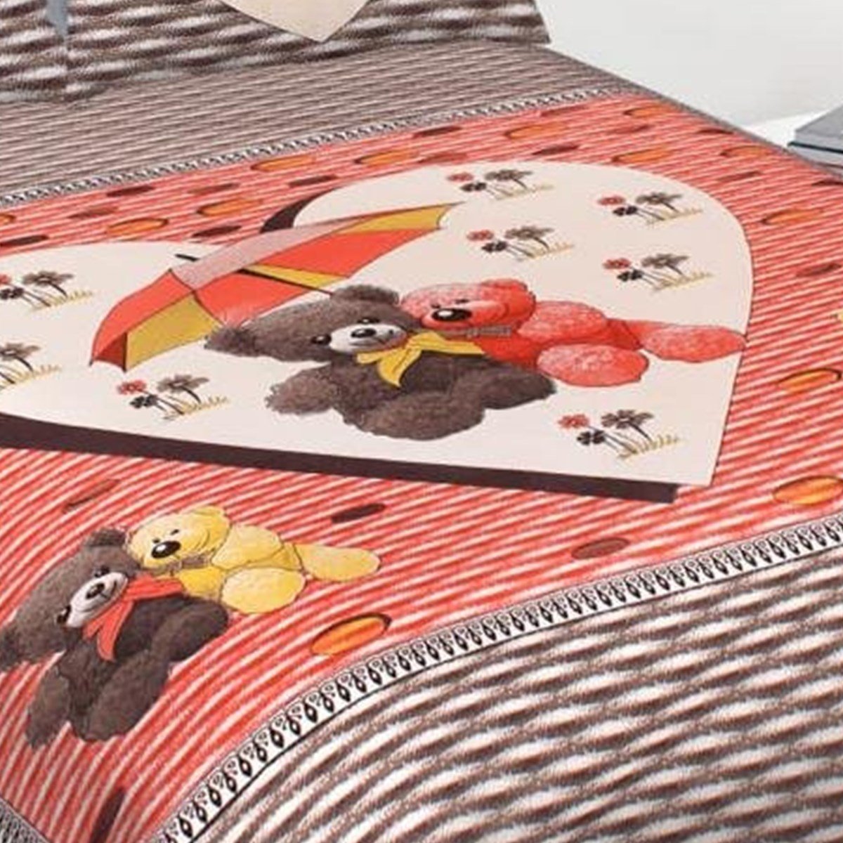 Close-up of the print on the Coral & Brown Teddy Bear Heart Print Double Bedsheet